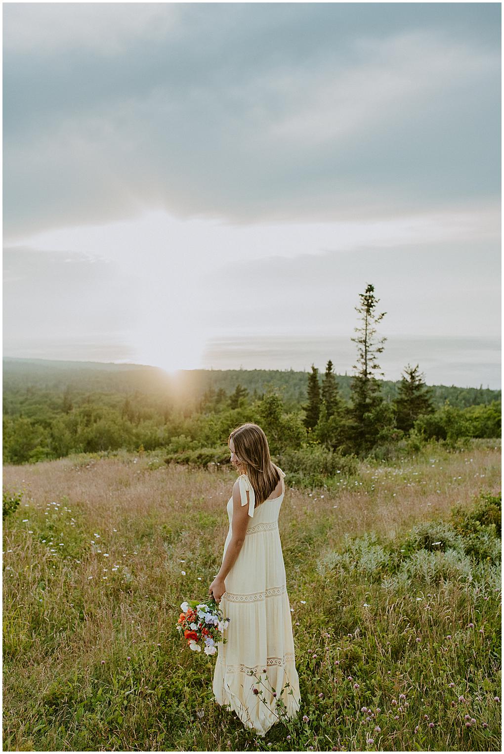 senior photos in copper harbor michigan. flowers by Wander Wild Farm in Eagle River, Wisconsin. 