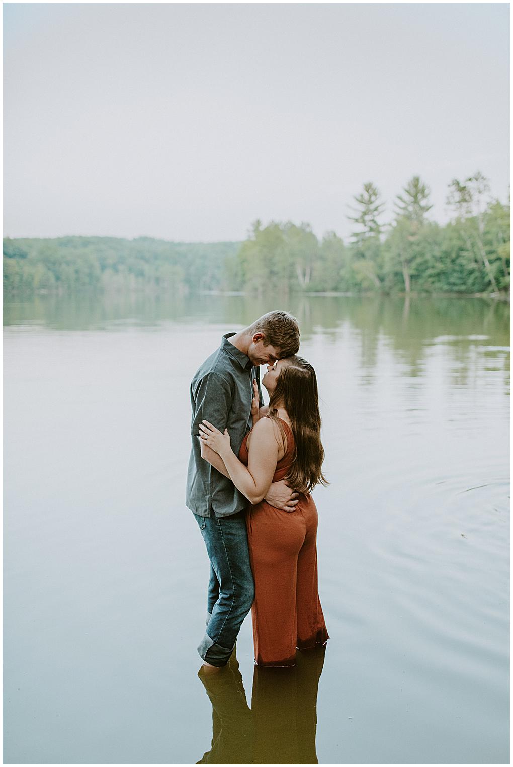 lake engagement session in northern wisconsin